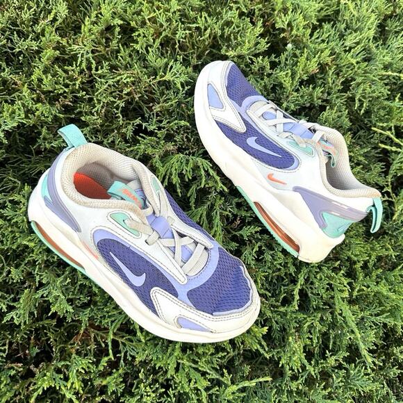 Nike Kid's Air Max‎ Bolt PS Athletic Shoes Size 13 DK Purple Dust/Light Thistle - Picture 1 of 14